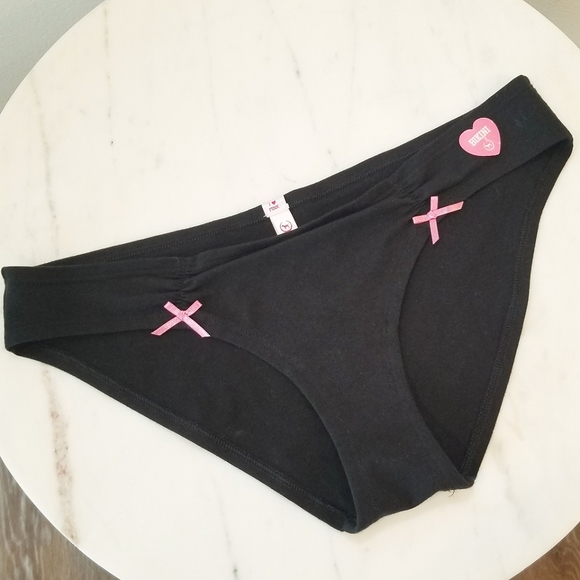 PINK Victoria's Secret | Intimates & Sleepwear | Victorias Secret Pink ...